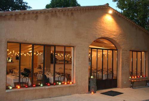 exterieur-salle-reception